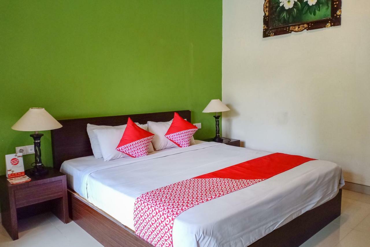 Oyo 1508 Mascot Beach Hotel Mangsit Ngoại thất bức ảnh